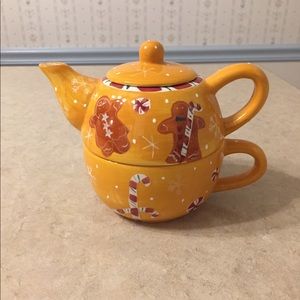 Gingerbread Men Tea Set